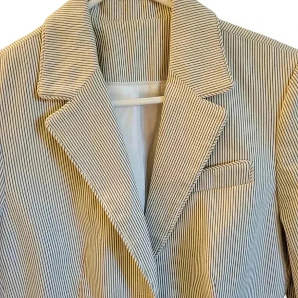 Womans Striped Blazer Jacket lined NWOT - Picture 8 of 8